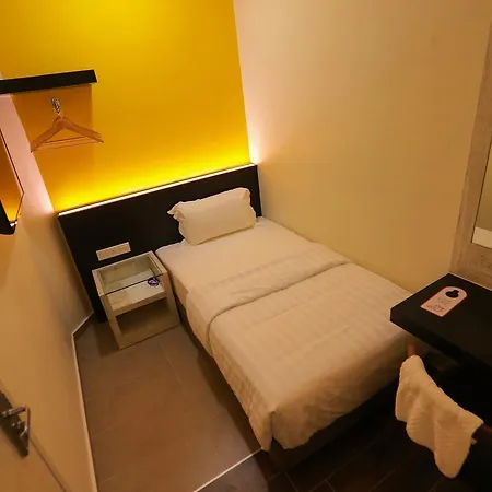 Pantai Regal Boutique Hotel Kuantan Exterior photo