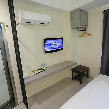Pantai Regal Boutique Hotel Kuantan Exterior photo