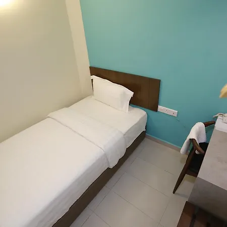Pantai Regal Boutique Hotel Kuantan Exterior photo