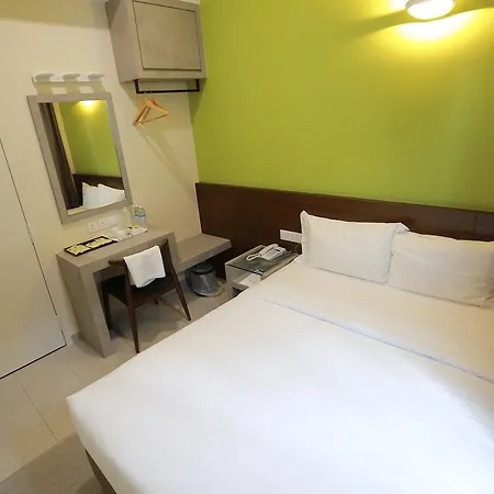 Pantai Regal Boutique Hotel Kuantan Exterior photo