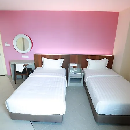 Pantai Regal Boutique Hotel Kuantan Exterior photo